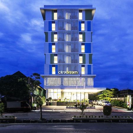 Hotel Citradream Cirebon Exteriör bild