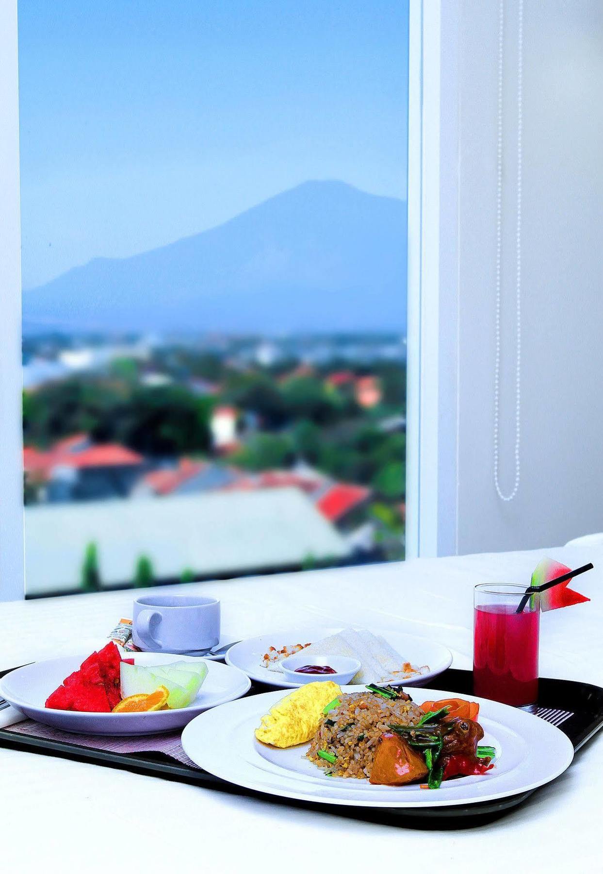 Hotel Citradream Cirebon Exteriör bild